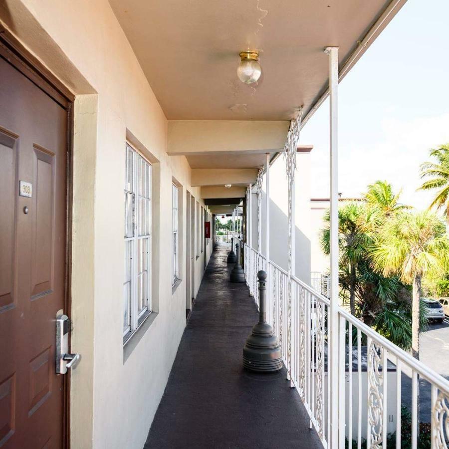 Executive Economy Lodge Pompano Beach Exterior foto
